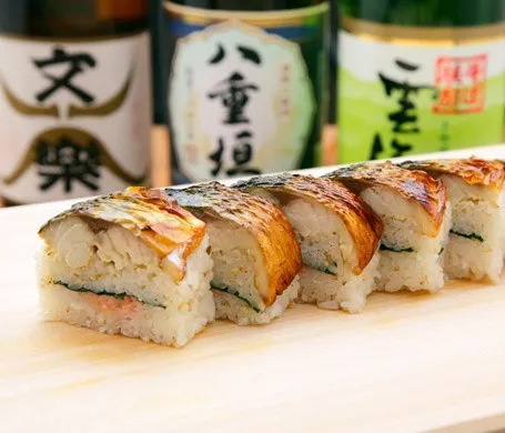 焼き鯖寿し(一本)